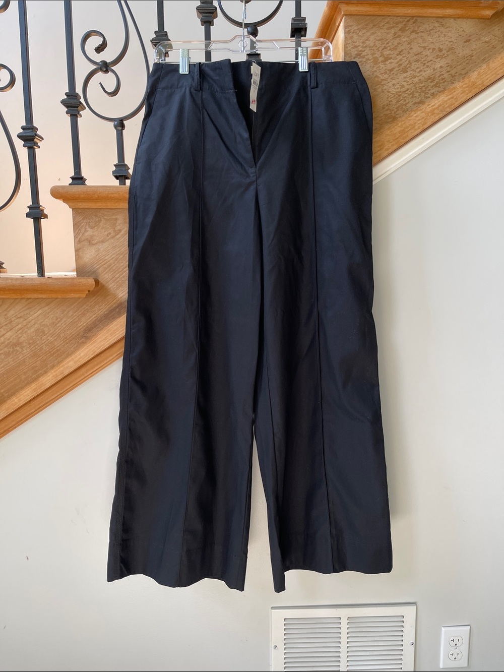 Black Wide-Leg Women's Pants